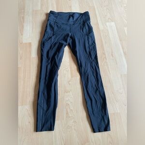 Womens Lululemon Fast Free Crop *Nulux 25” Leggings Size 6 Black